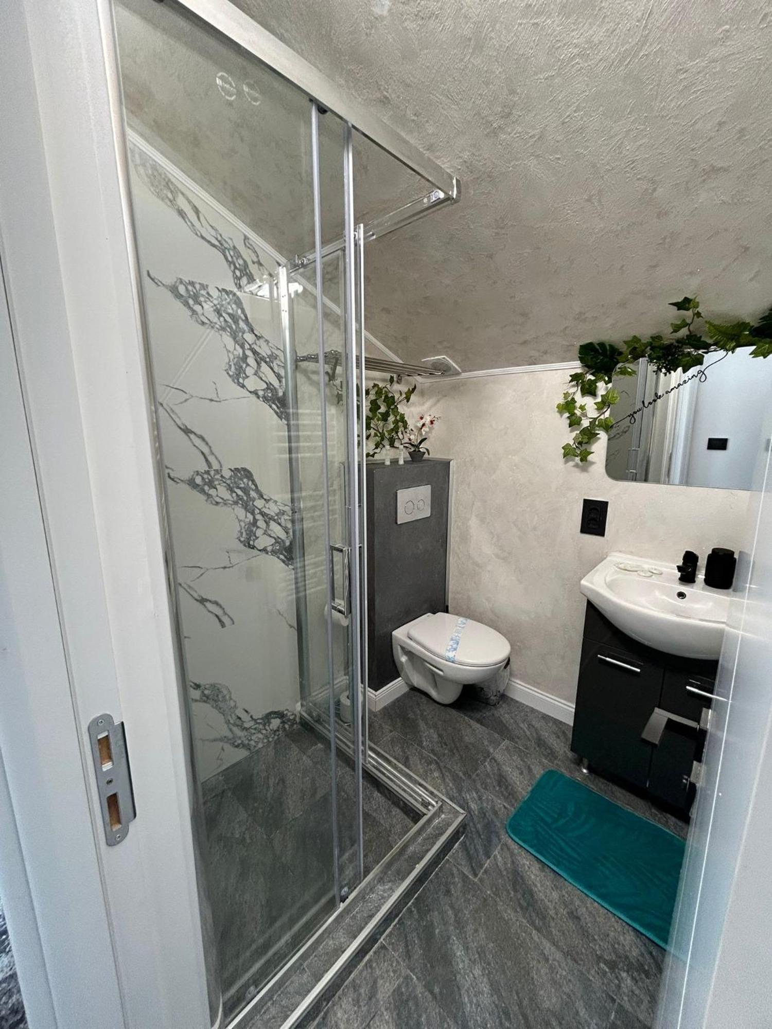 Sara Boutique Pensiune Constanţa