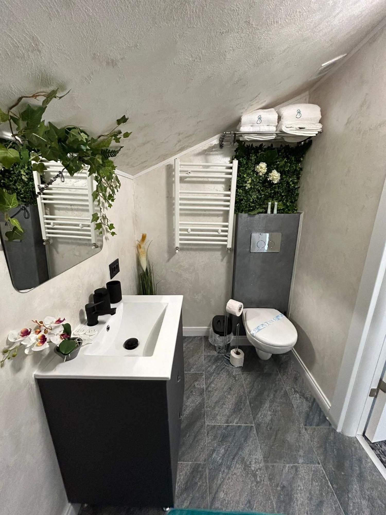 Pensiune Sara Boutique Constanţa
